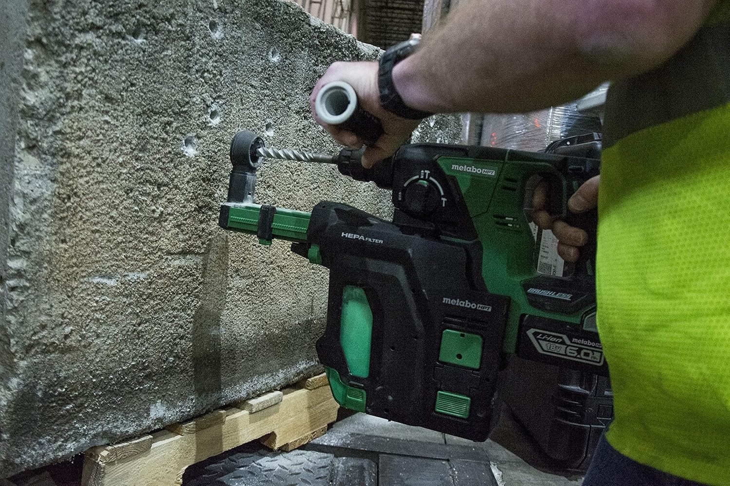 Metabo HPT Dust Extraction Attachment, For Cordless Rotary Hammer DH18DBLP4 (402976M)